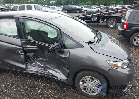 2018 Honda Fit Lx из США, поврежденный, VIN 3HGGK5H49JM716330